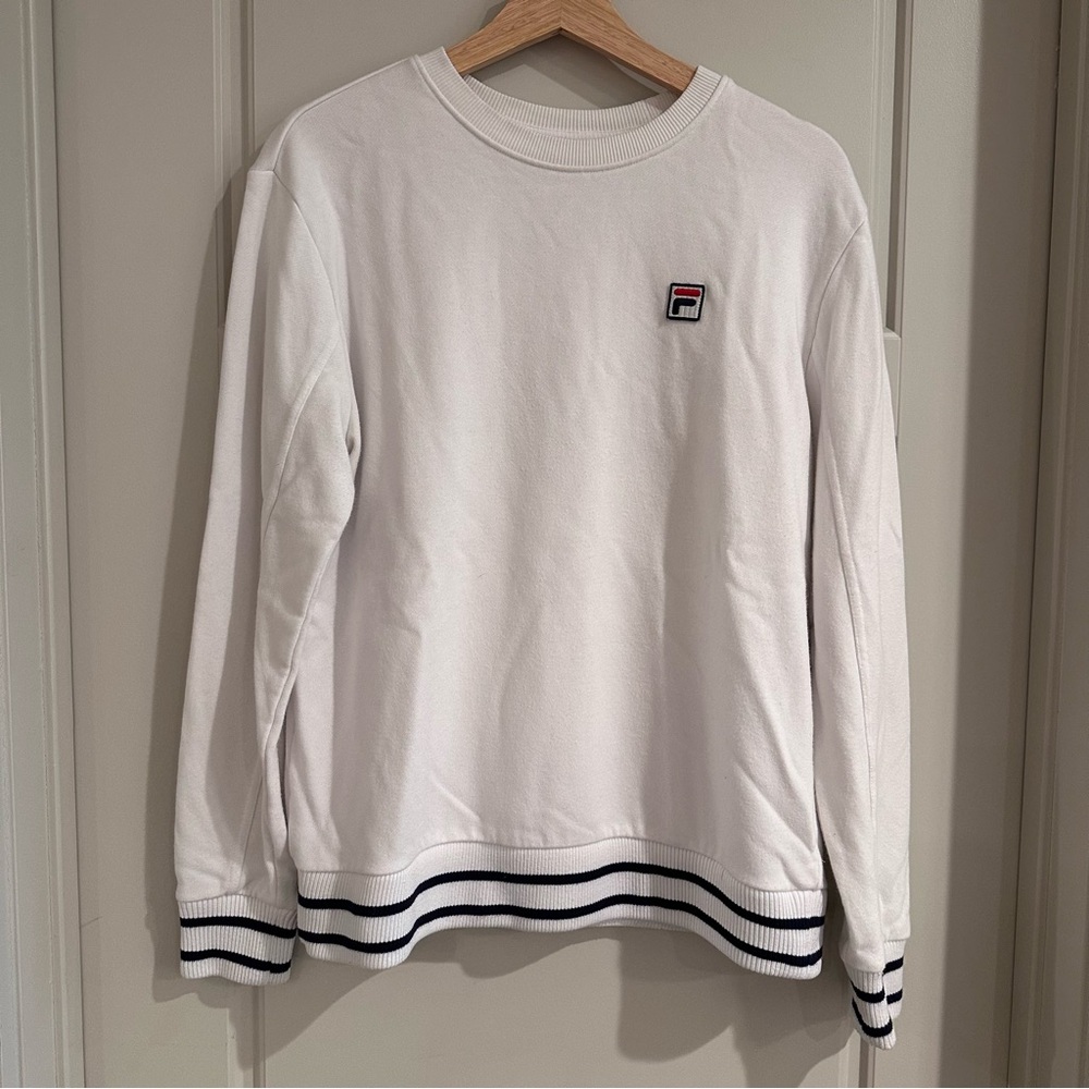 Fila‎ White Crewneck Sweatshirt Size Medium